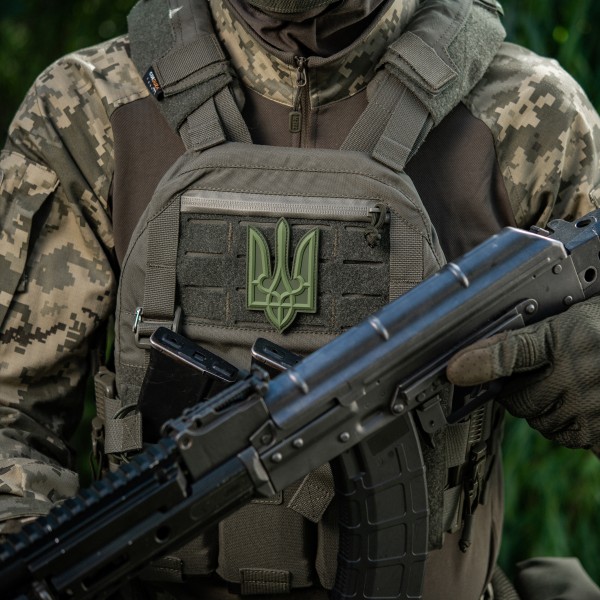 Нашивка Тризуб PVC великий олива - 51337101