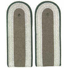 NVA ПЛЕЧО UFFZ.PASP.DKGRÜN