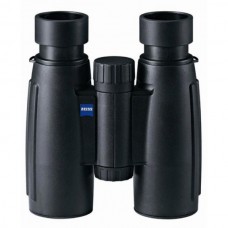 Бинокль Zeiss Conquest 8x30
